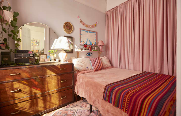 Ikea deals pink bedroom